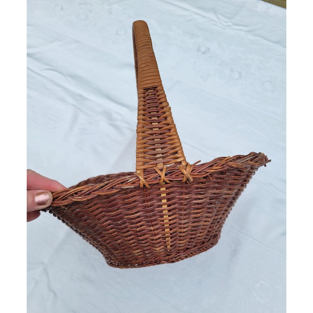 Vintage Forager Harvest Basket Woven Wicker Rich Brown
